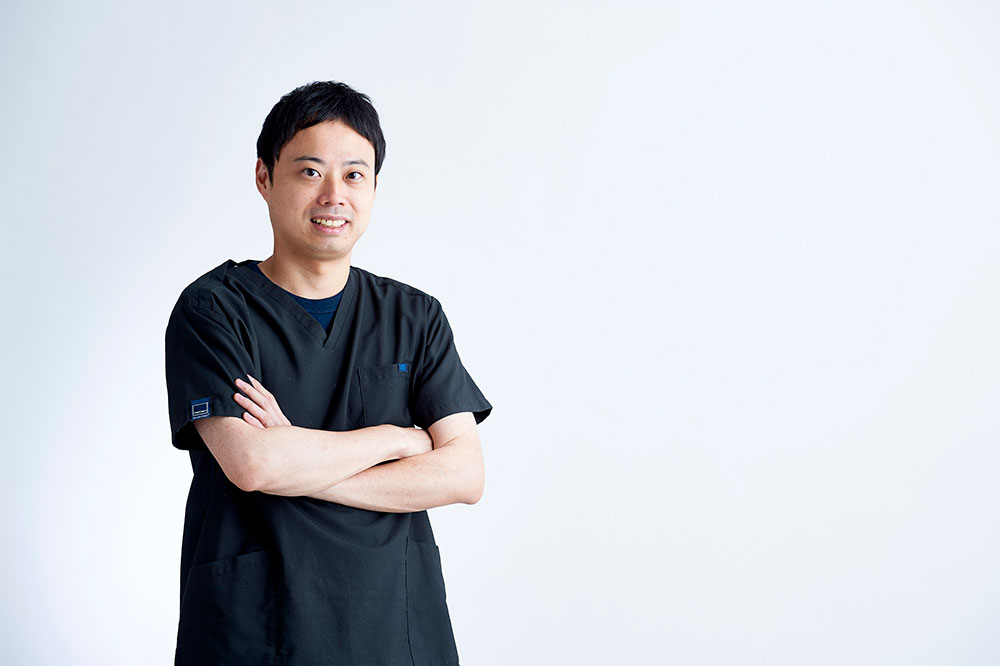 院長 新渡戸康希